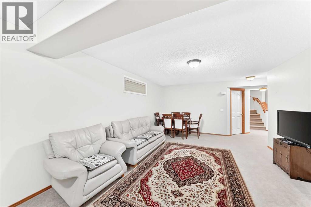 144 Cougarstone Common SW, Calgary, Alberta  T3H 5P5 - Photo 36 - A2338157