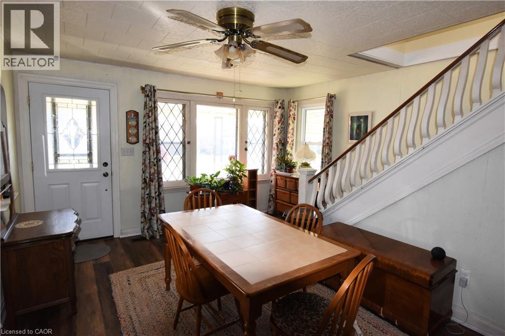 122 Bruce Street, Waterford, Ontario  N0E 1Y0 - Photo 2 - 40851541