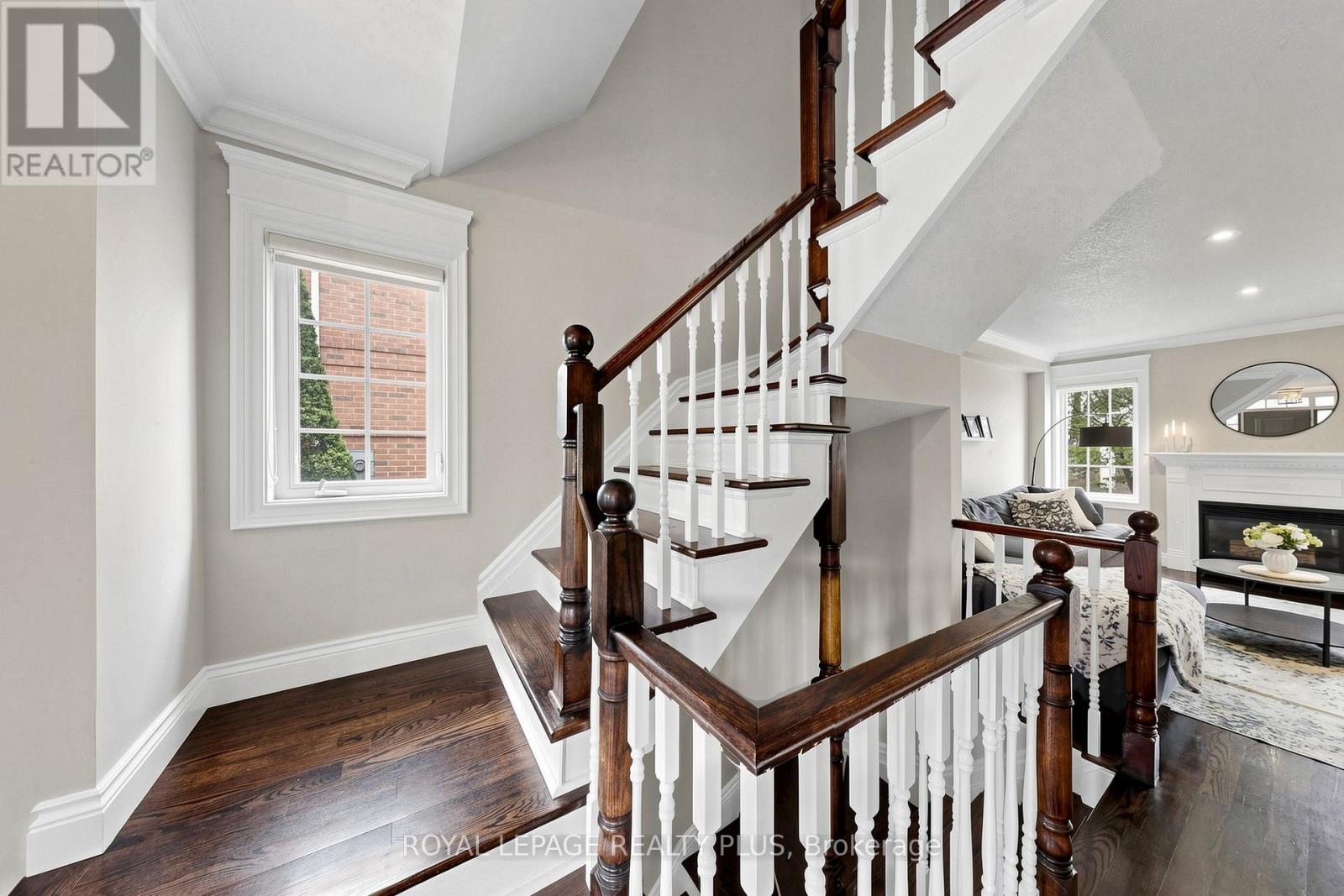 239 Westfield Trail, Oakville, Ontario  L6H 6H8 - Photo 17 - W13692072
