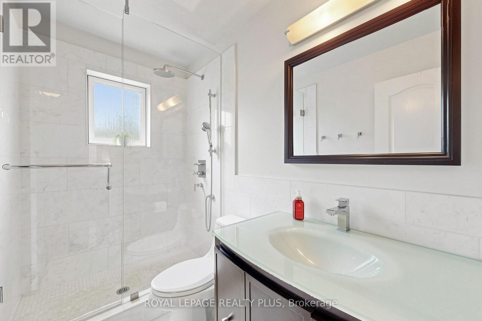 239 Westfield Trail, Oakville, Ontario  L6H 6H8 - Photo 25 - W13692072