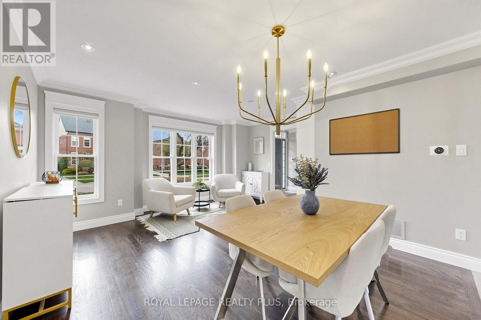 239 Westfield Trail, Oakville, Ontario  L6H 6H8 - Photo 6 - W13692072