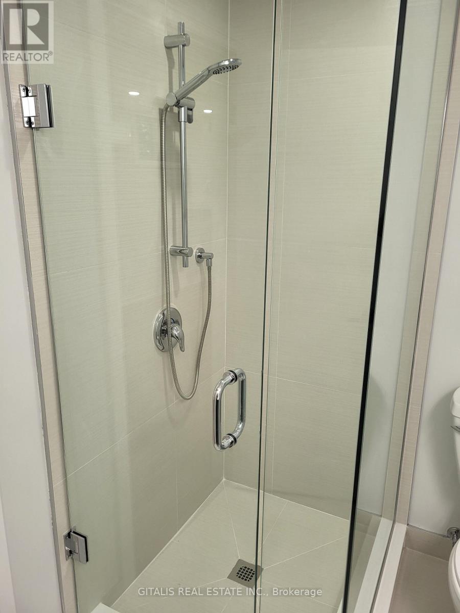 B2 - 195 Oakmount Road N, Toronto, Ontario  M6P 2N1 - Photo 5 - W13692084