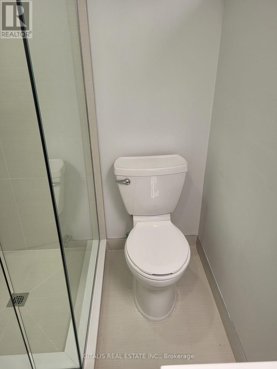 B2 - 195 Oakmount Road N, Toronto, Ontario  M6P 2N1 - Photo 6 - W13692084