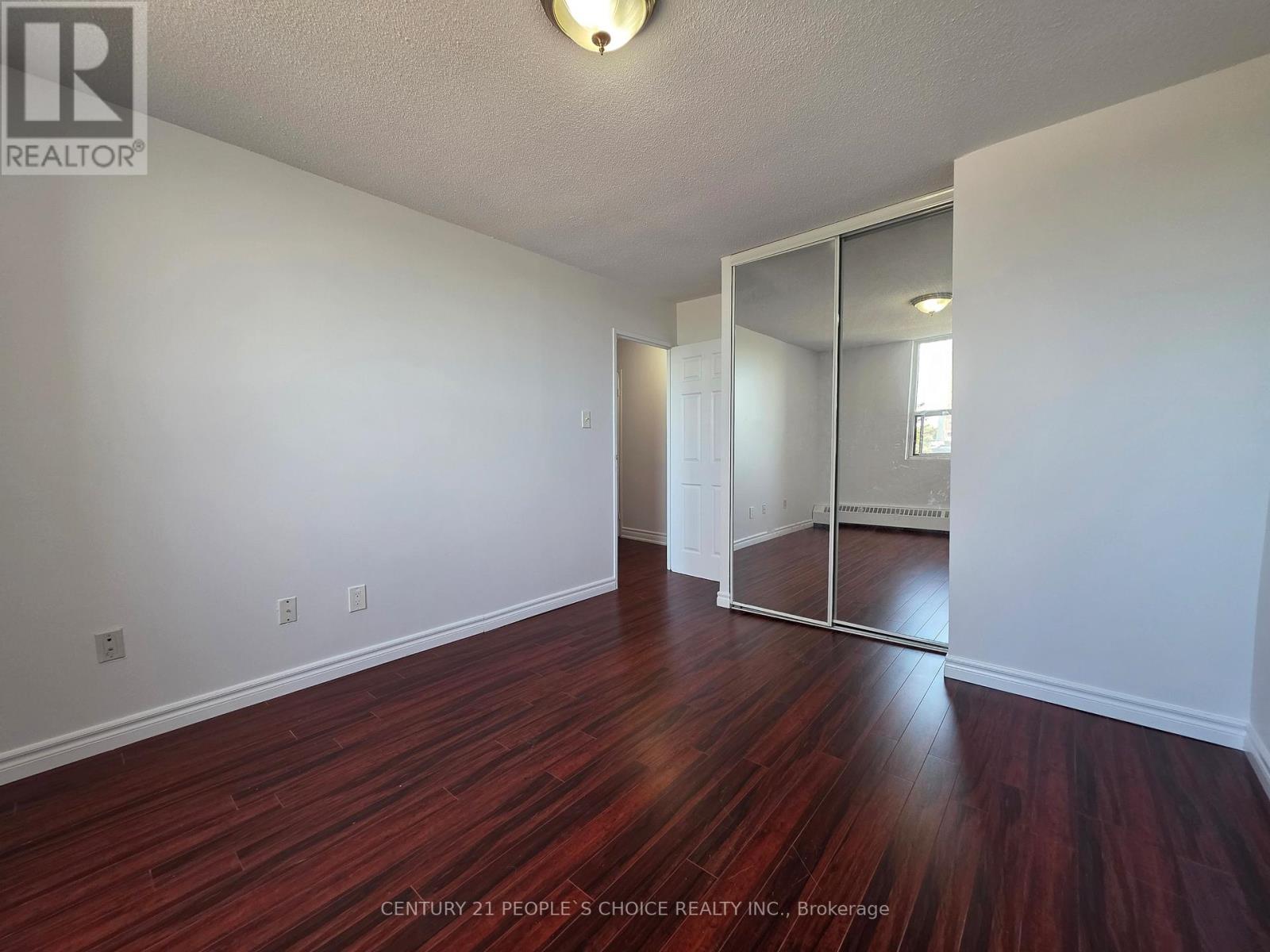 301 - 3390 Weston Road, Toronto, Ontario  M9M 2X3 - Photo 12 - W13692088