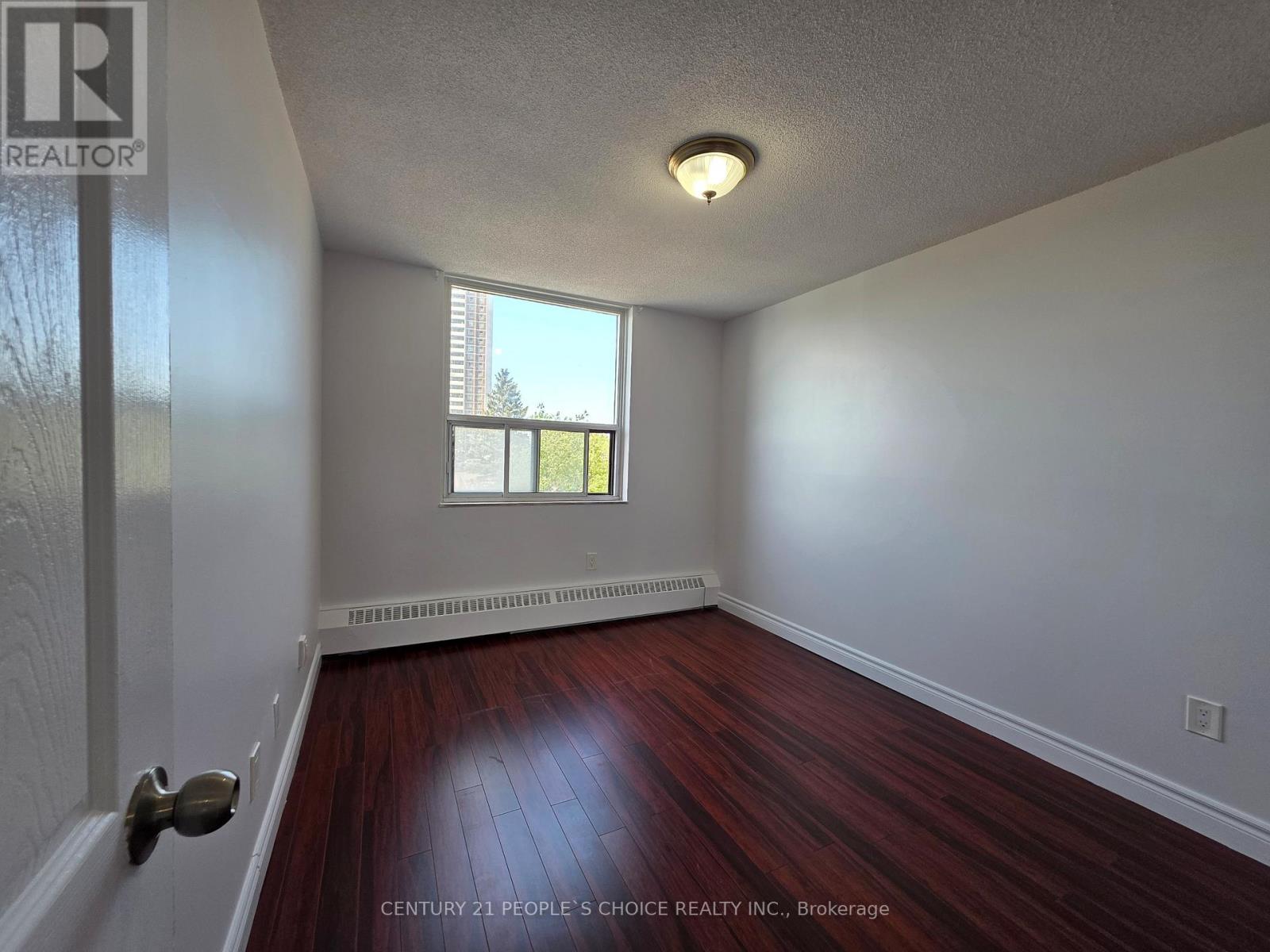 301 - 3390 Weston Road, Toronto, Ontario  M9M 2X3 - Photo 14 - W13692088