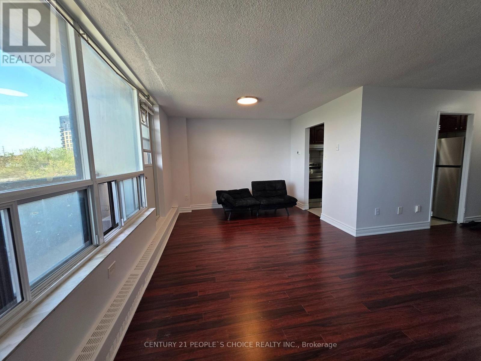 301 - 3390 Weston Road, Toronto, Ontario  M9M 2X3 - Photo 18 - W13692088