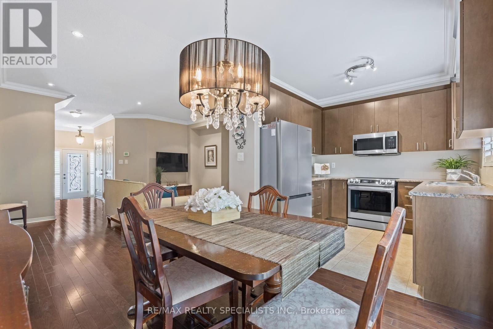 28 Chetholme Place, Halton Hills, Ontario  L7G 0E1 - Photo 13 - W13692100