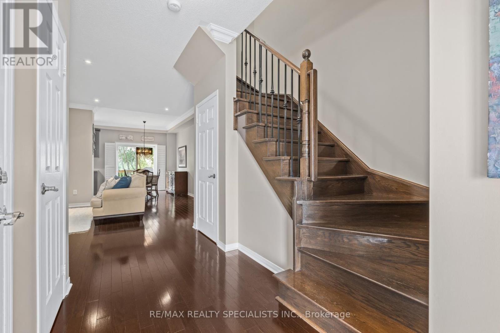 28 Chetholme Place, Halton Hills, Ontario  L7G 0E1 - Photo 18 - W13692100