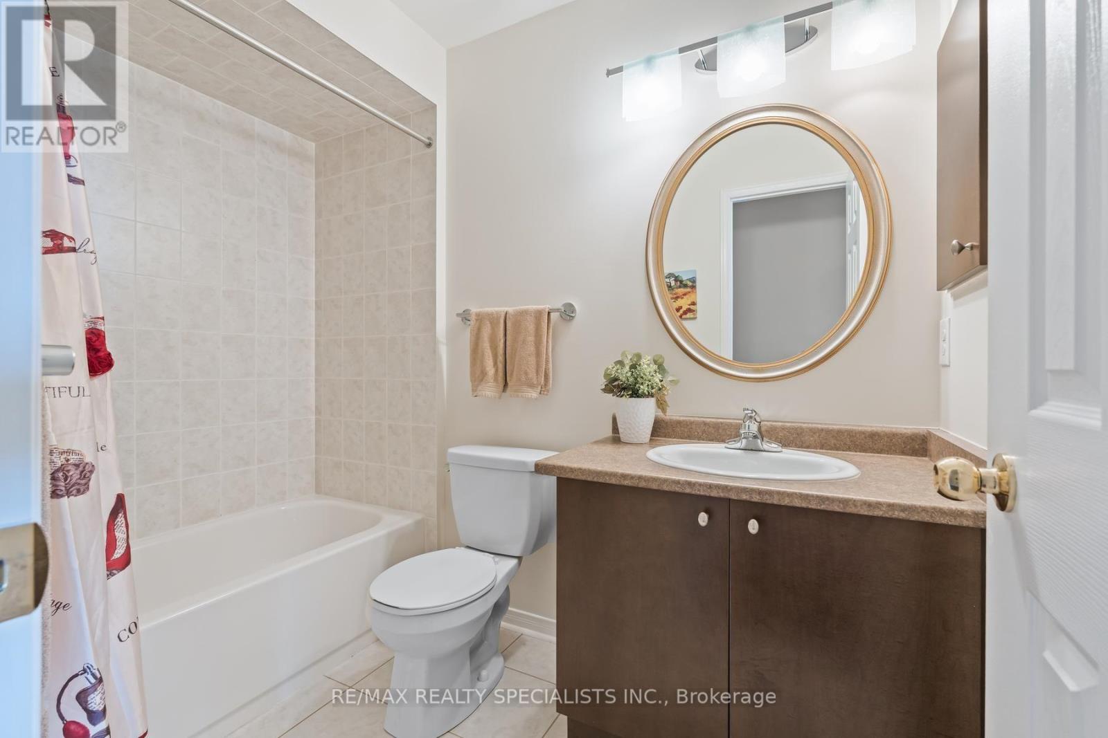 28 Chetholme Place, Halton Hills, Ontario  L7G 0E1 - Photo 27 - W13692100