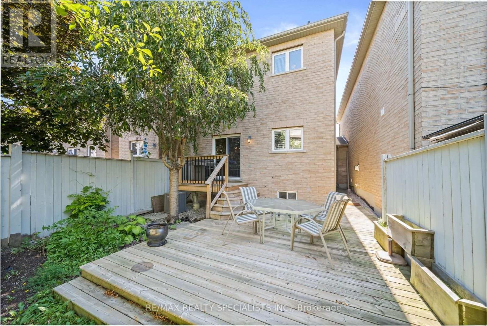 28 Chetholme Place, Halton Hills, Ontario  L7G 0E1 - Photo 38 - W13692100