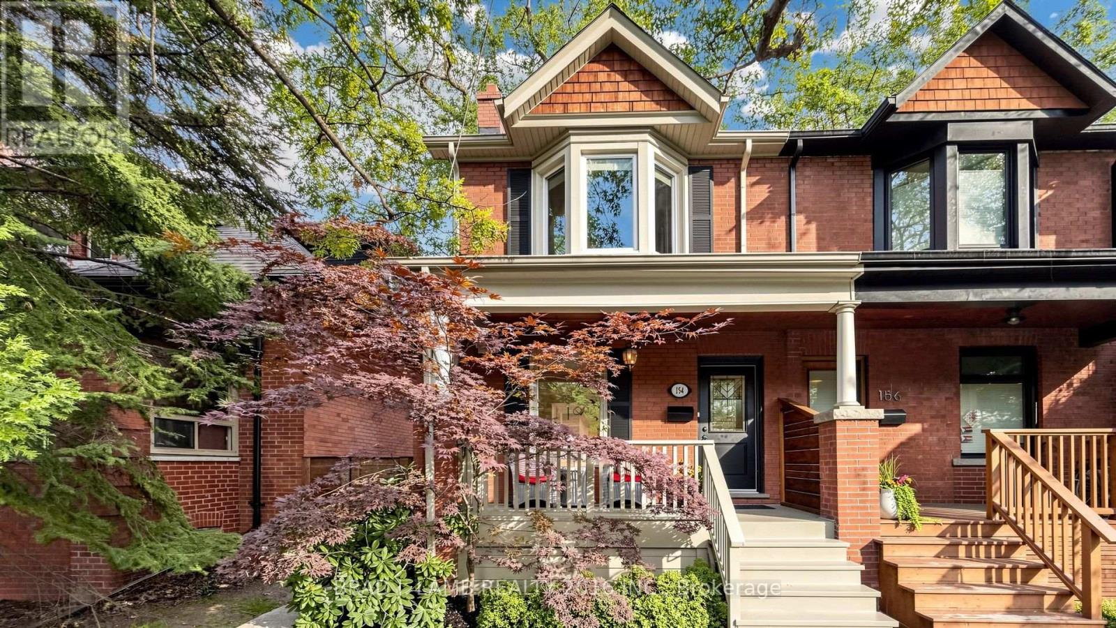 154 FAIRVIEW AVENUE, Toronto, Ontario