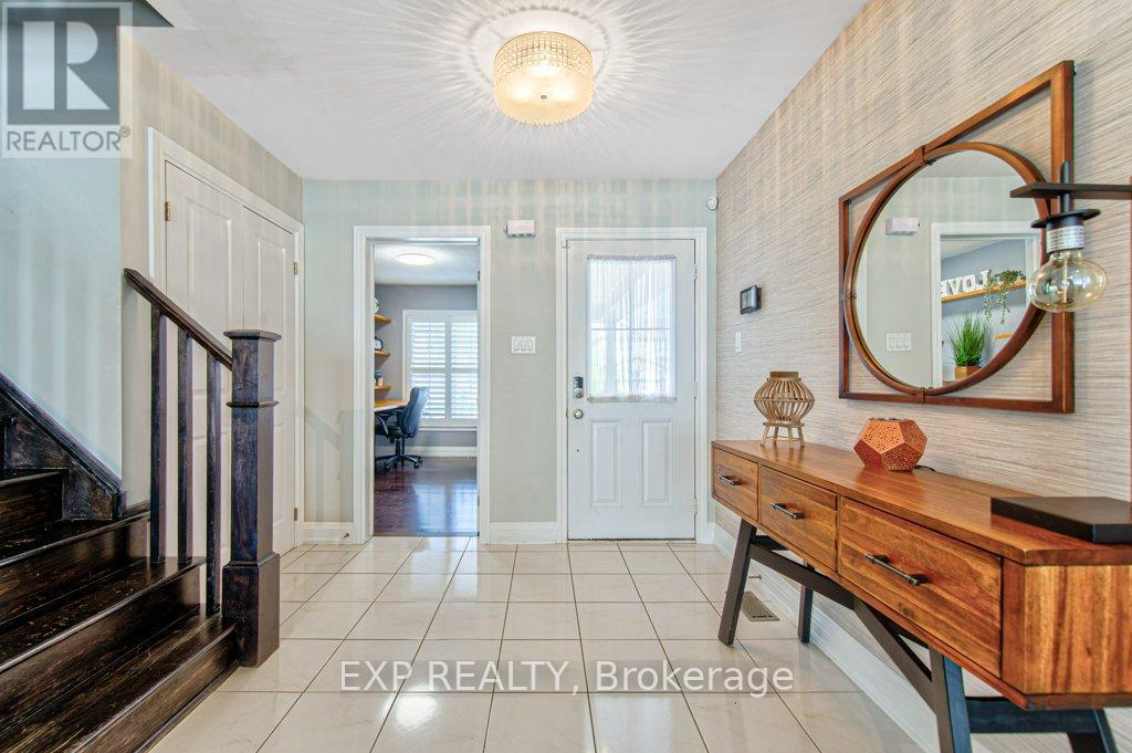 76 Ruhl Drive, Milton, Ontario  L9T 8S4 - Photo 6 - W13692142