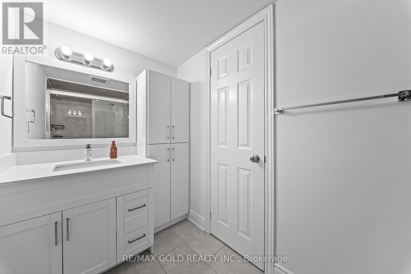 88 Goldcrest Road, Brampton, Ontario  L6S 1G8 - Photo 15 - W13692150