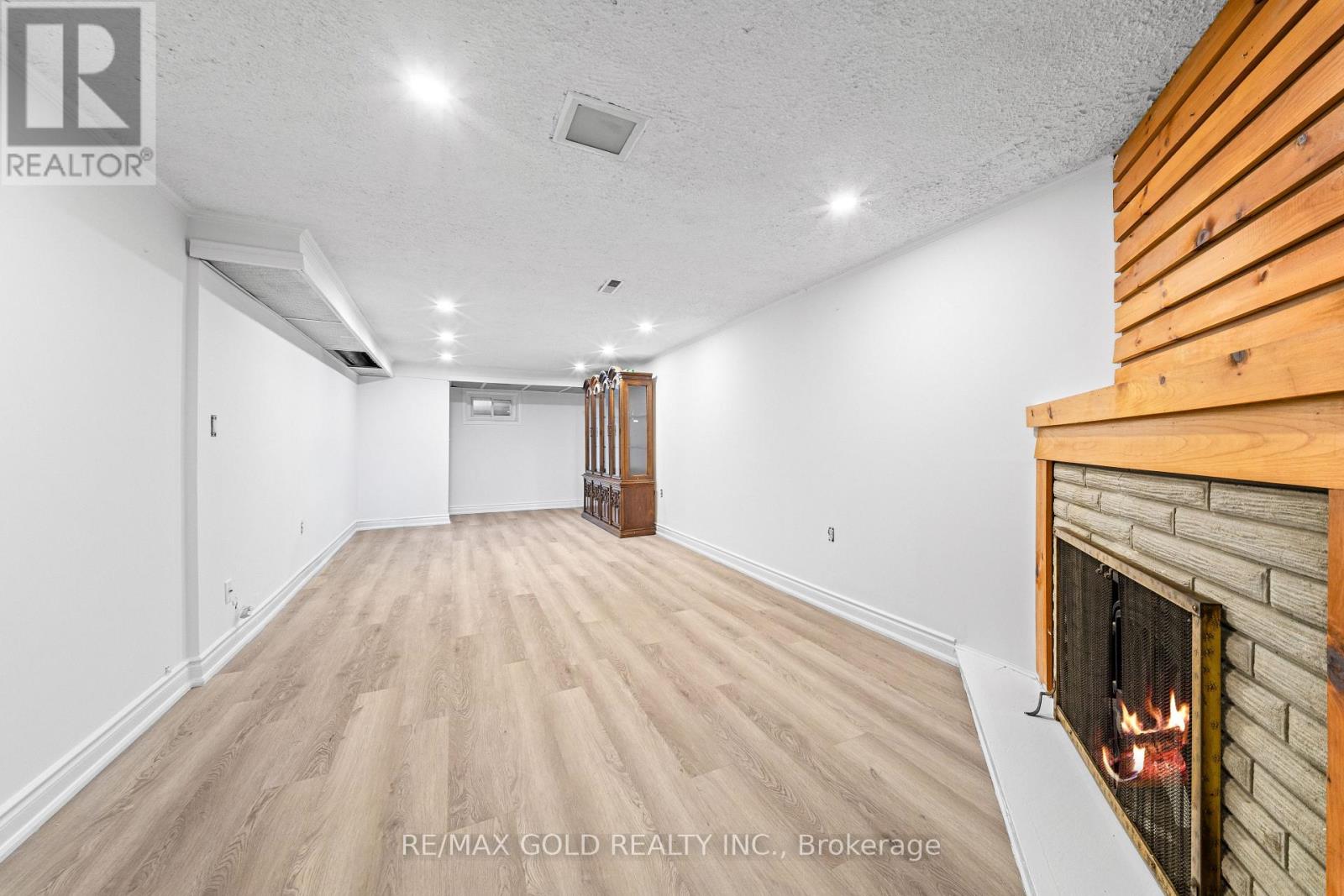 88 Goldcrest Road, Brampton, Ontario  L6S 1G8 - Photo 16 - W13692150