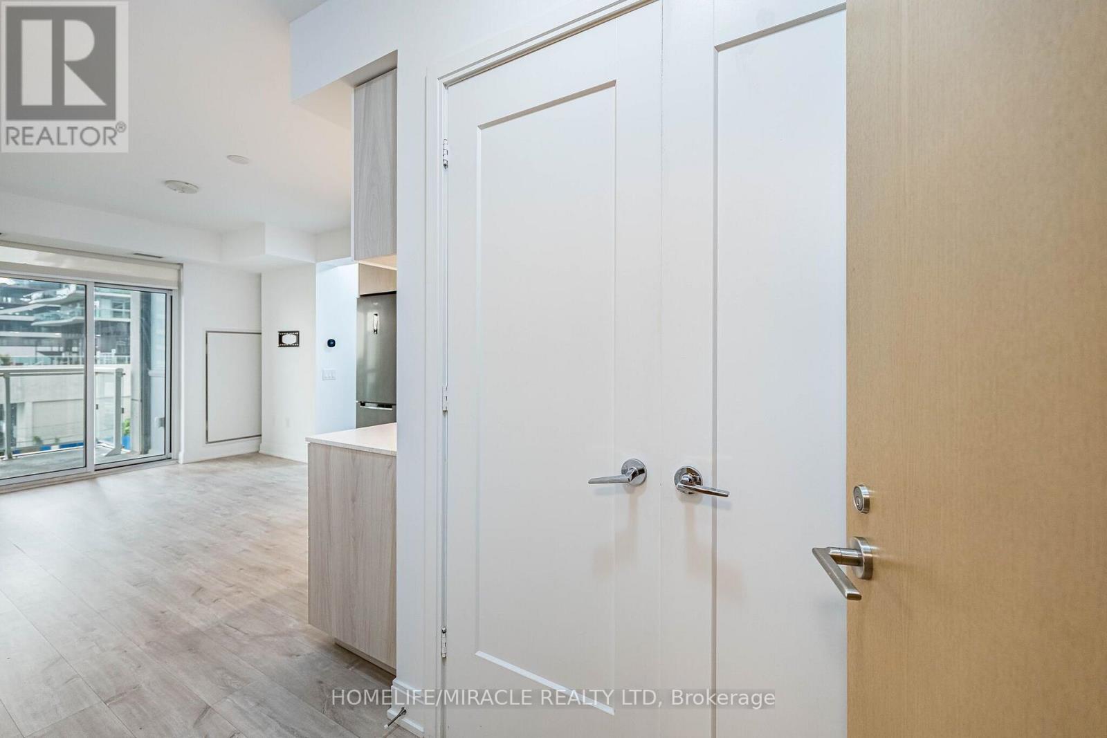 303 - 65 Annie Craig Drive, Toronto, Ontario  M8V 0C4 - Photo 10 - W13692210
