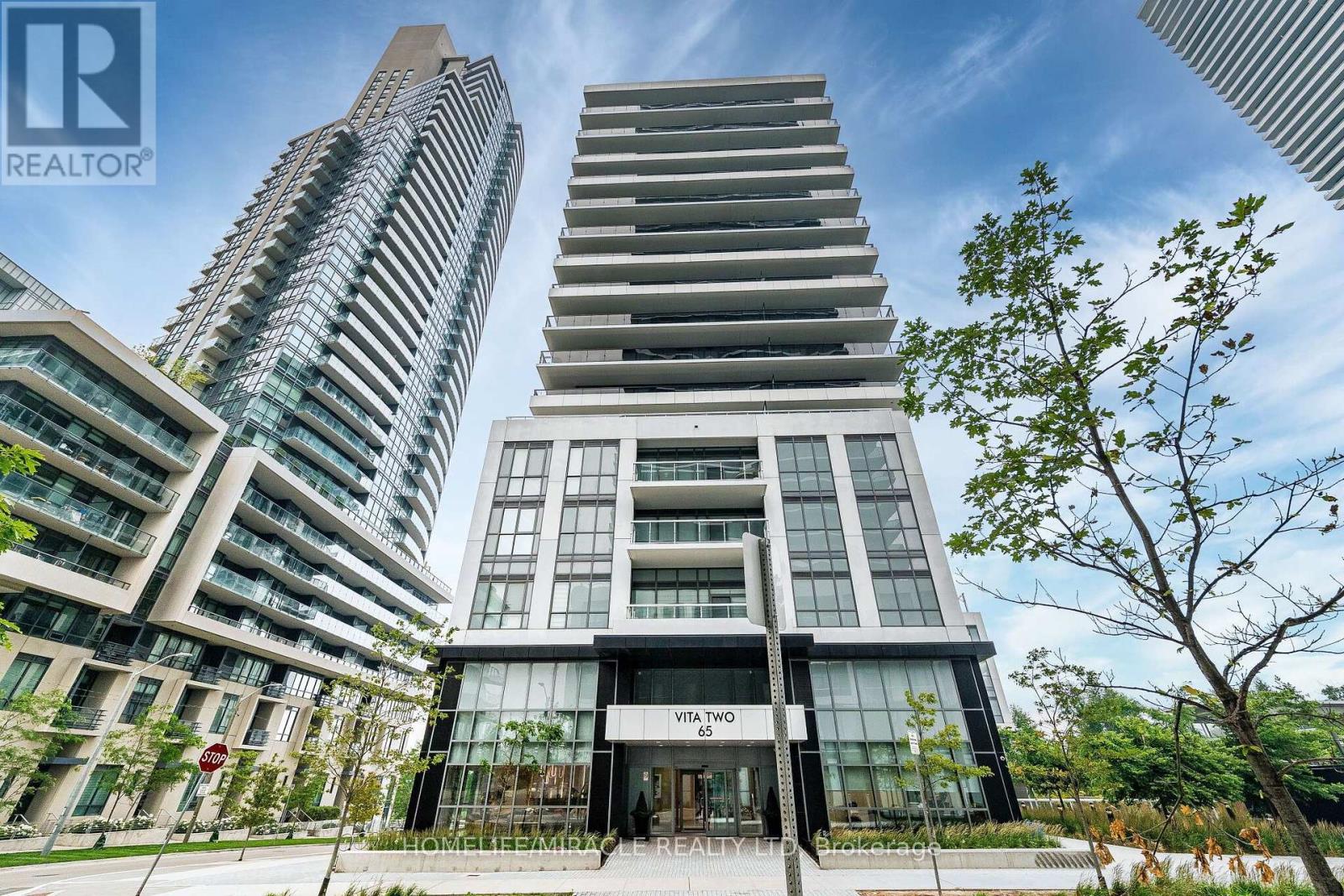 303 - 65 Annie Craig Drive, Toronto, Ontario  M8V 0C4 - Photo 2 - W13692210