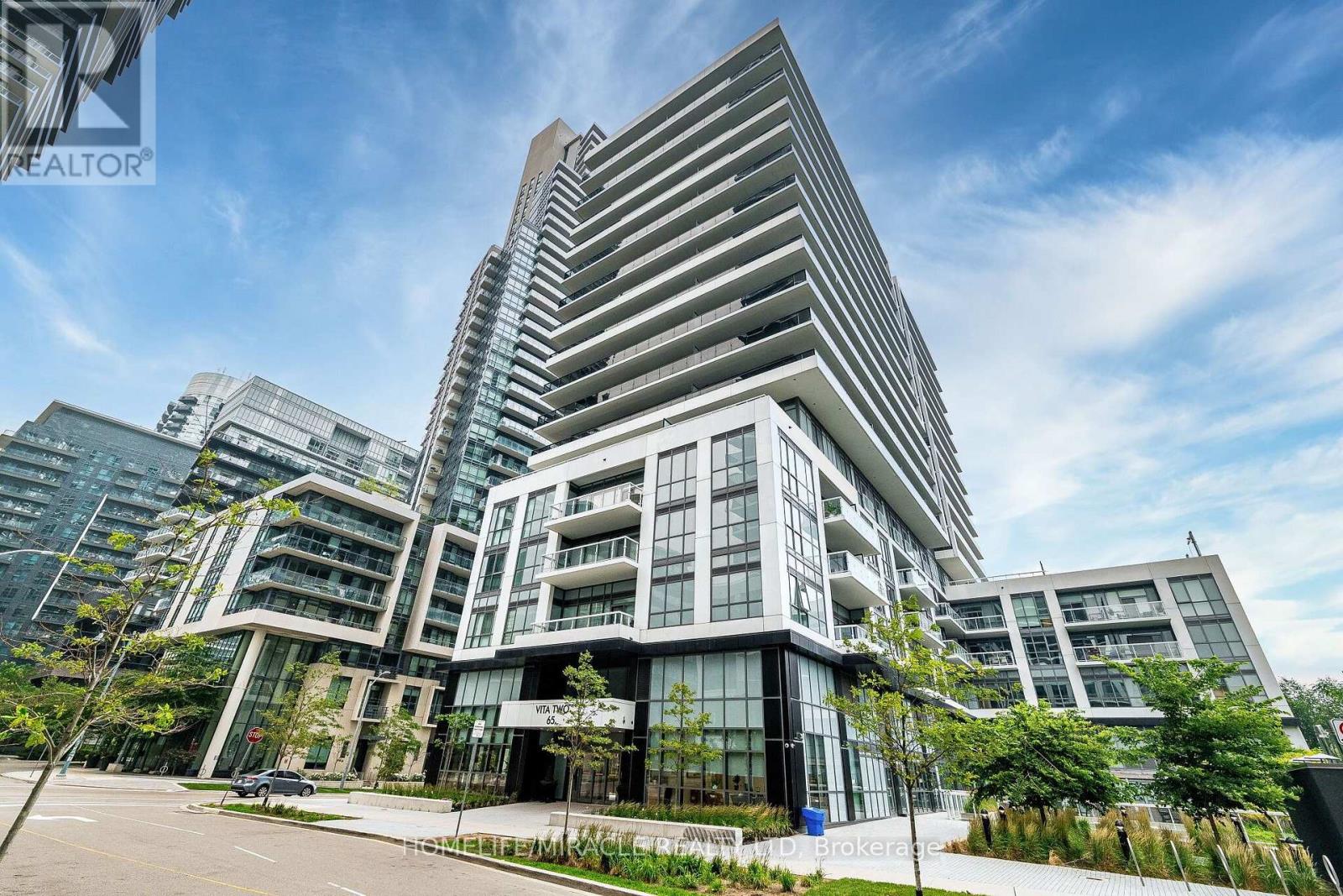 303 - 65 Annie Craig Drive, Toronto, Ontario  M8V 0C4 - Photo 4 - W13692210