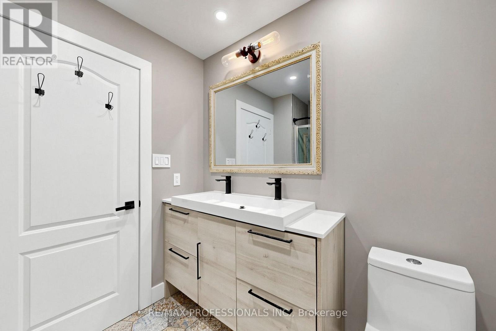 206 - 3531 Lake Shore Boulevard W, Toronto, Ontario  M8W 1P4 - Photo 18 - W13692220