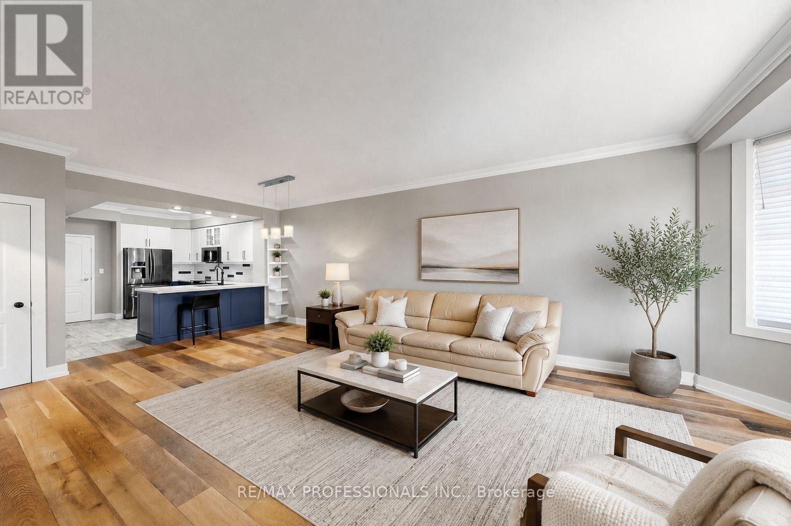206 - 3531 Lake Shore Boulevard W, Toronto, Ontario  M8W 1P4 - Photo 3 - W13692220