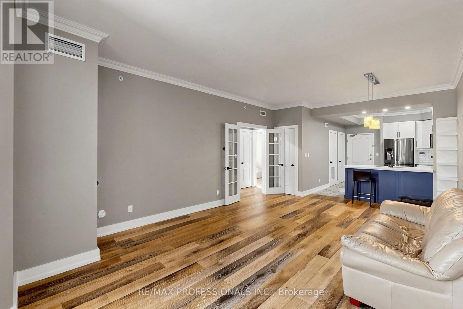 206 - 3531 Lake Shore Boulevard W, Toronto, Ontario  M8W 1P4 - Photo 6 - W13692220