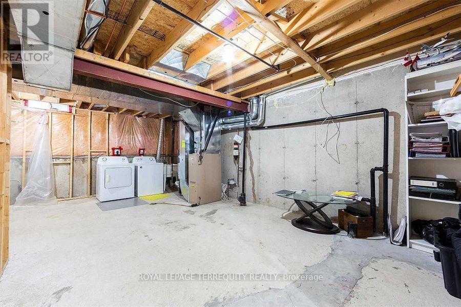 2458 Baintree Crescent, Oakville, Ontario  L6M 4W9 - Photo 33 - W13692236