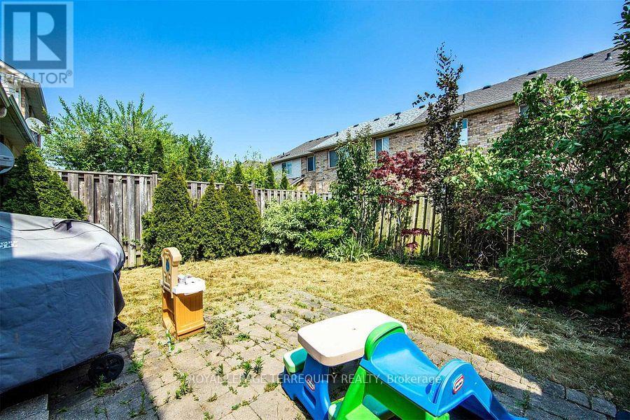 2458 Baintree Crescent, Oakville, Ontario  L6M 4W9 - Photo 35 - W13692236