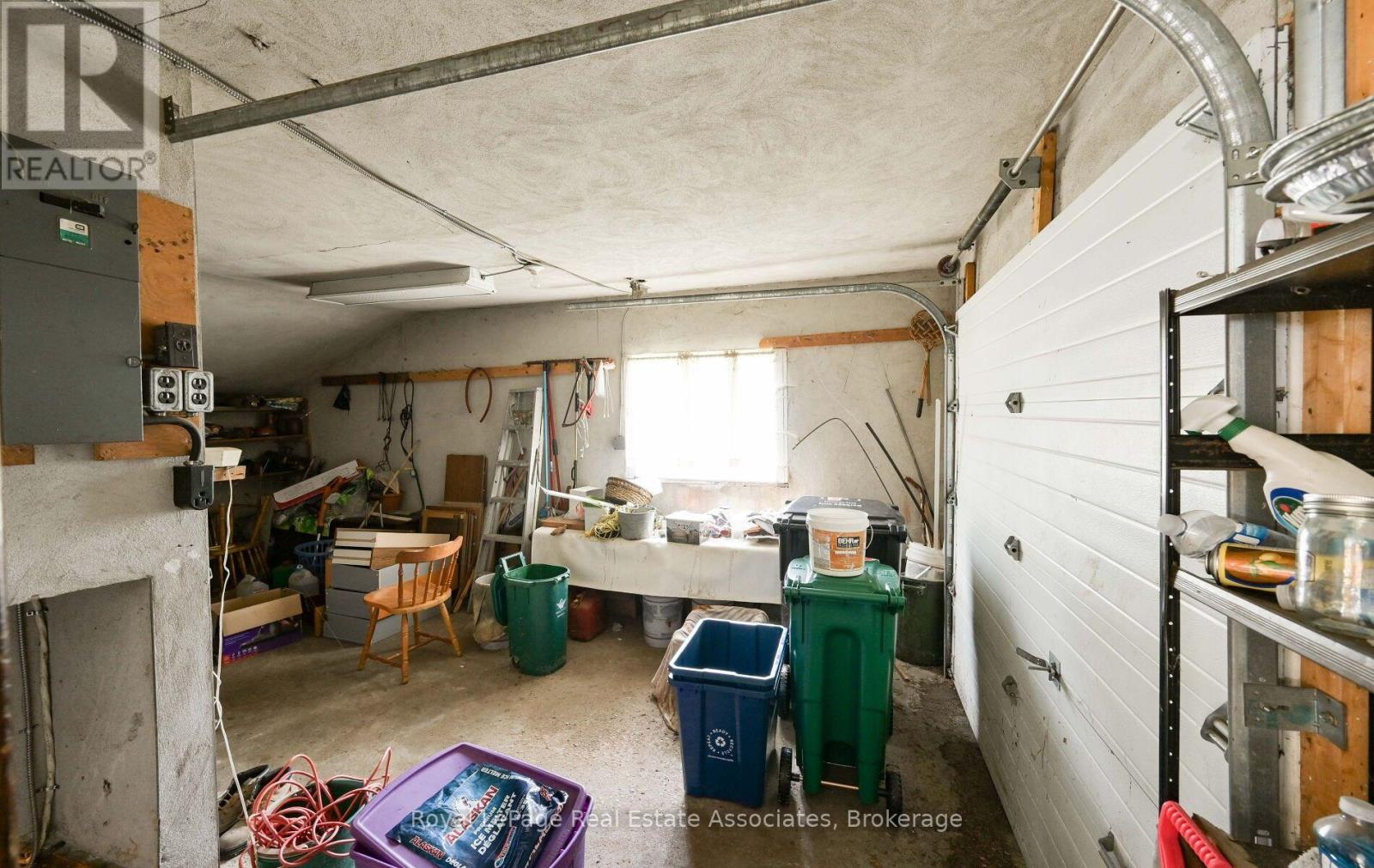 27 Rothsay Avenue, Kitchener, Ontario  N2B 3A2 - Photo 20 - X13692246