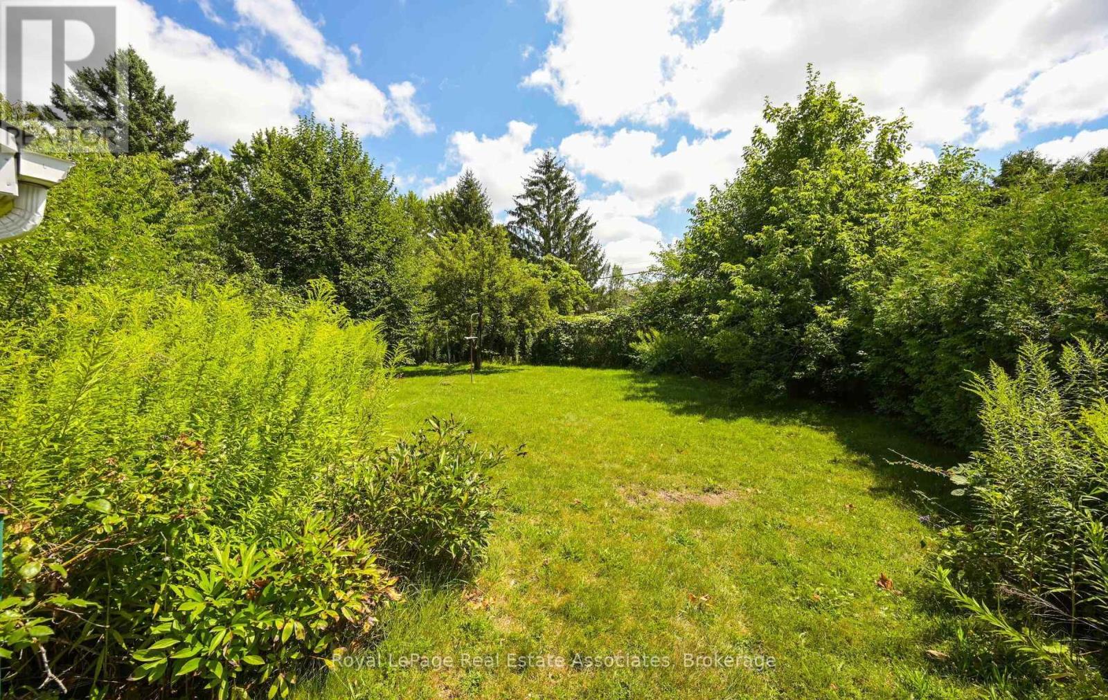 27 Rothsay Avenue, Kitchener, Ontario  N2B 3A2 - Photo 25 - X13692246