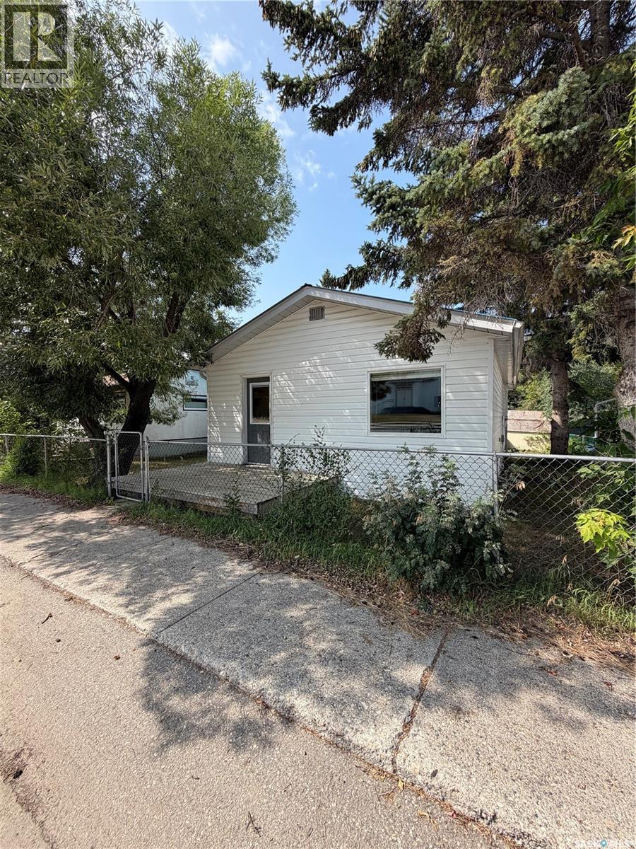 537 Churchill STREET, Hudson Bay, Saskatchewan