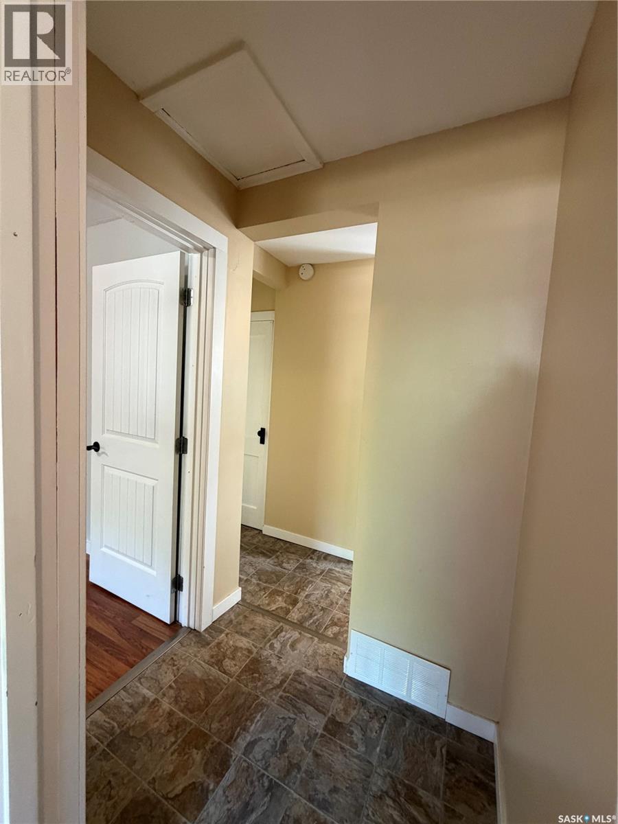 537 Churchill Street, Hudson Bay, Saskatchewan  S0E 0Y0 - Photo 18 - SK045954