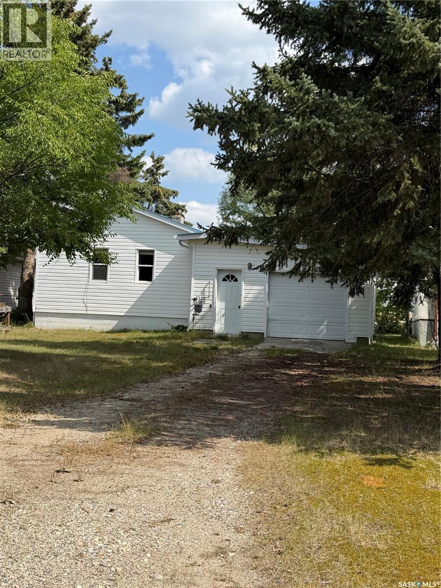 537 Churchill Street, Hudson Bay, Saskatchewan  S0E 0Y0 - Photo 29 - SK045954