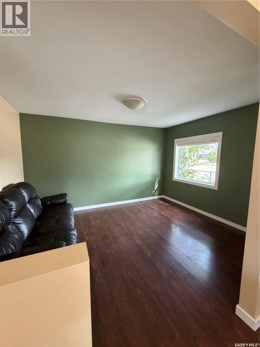 537 Churchill Street, Hudson Bay, Saskatchewan  S0E 0Y0 - Photo 7 - SK045954