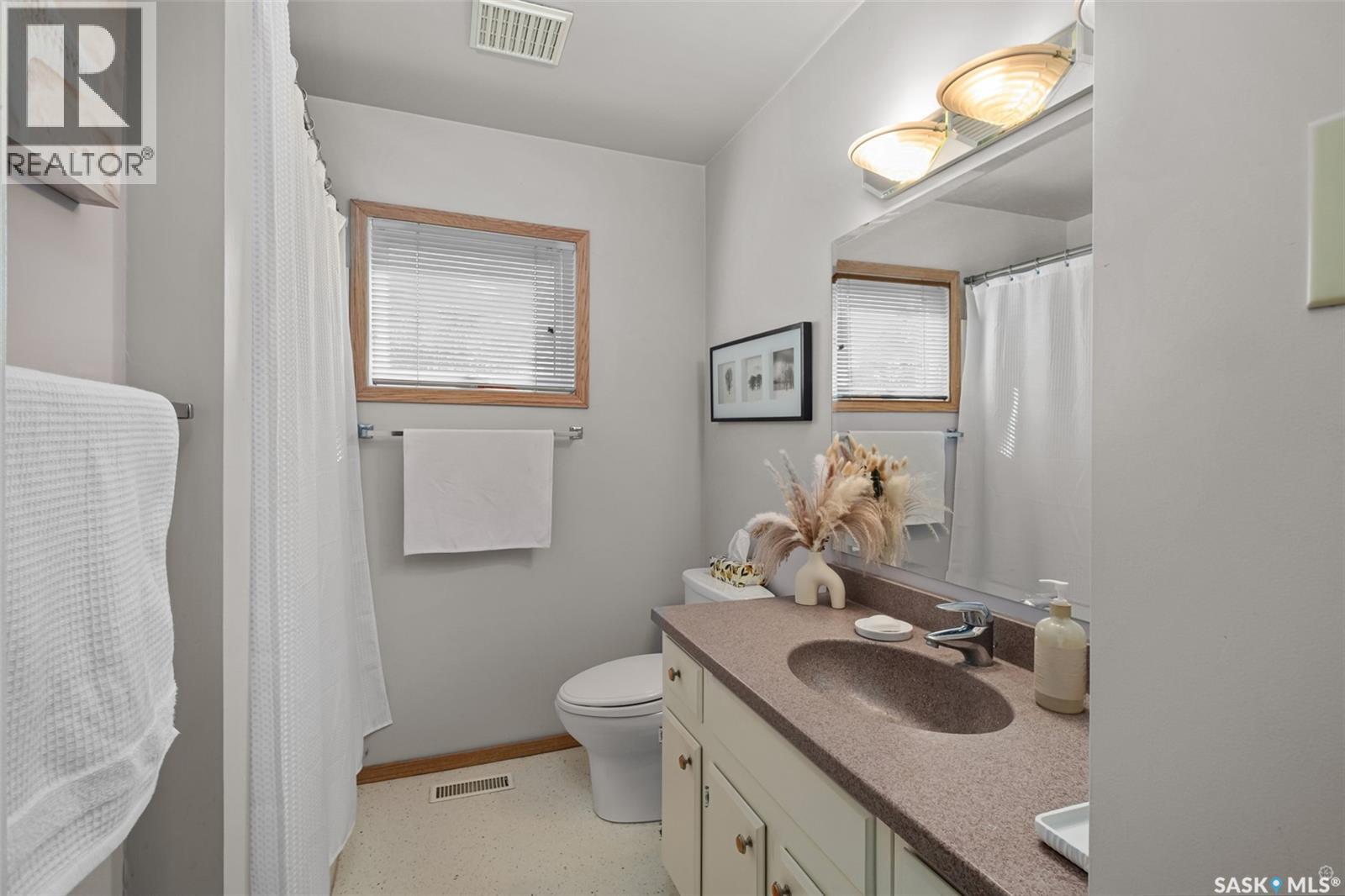 494 Pearson Court, Prince Albert, Saskatchewan  S6V 6C6 - Photo 22 - SK045926