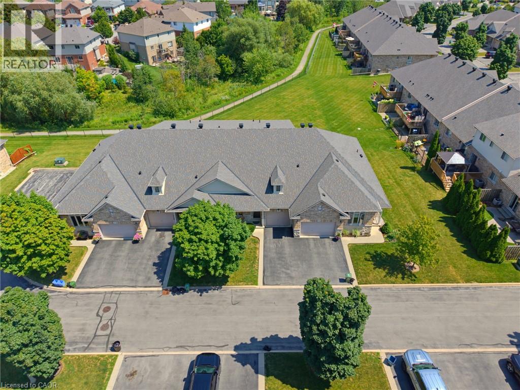 310 Southbrook Drive Unit# 17, Binbrook, Ontario  L0R 1C0 - Photo 2 - 40853370