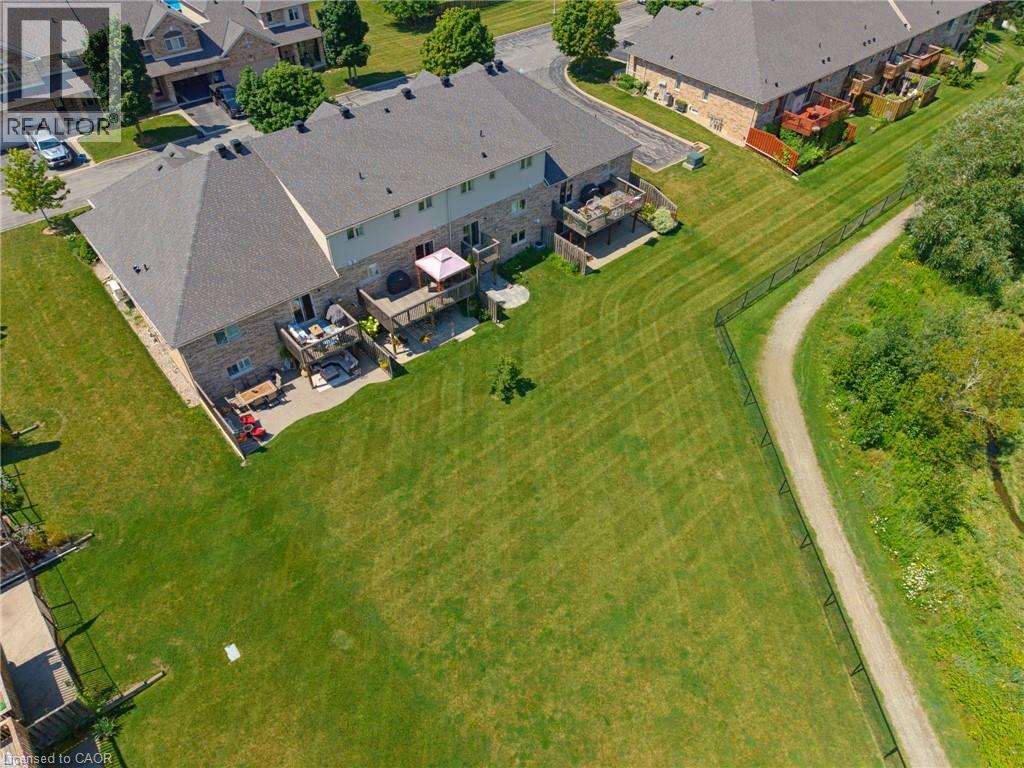310 Southbrook Drive Unit# 17, Binbrook, Ontario  L0R 1C0 - Photo 33 - 40853370
