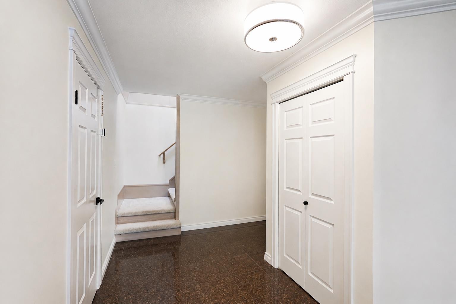 14241 91 Avenue, Surrey, British Columbia V3V 7Y1 - Photo 3 - R3156845