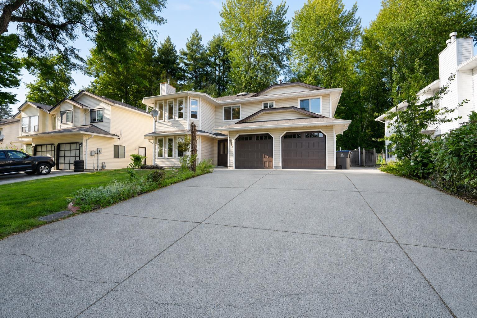 14241 91 Avenue, Surrey, British Columbia V3V 7Y1 - Photo 2 - R3156845