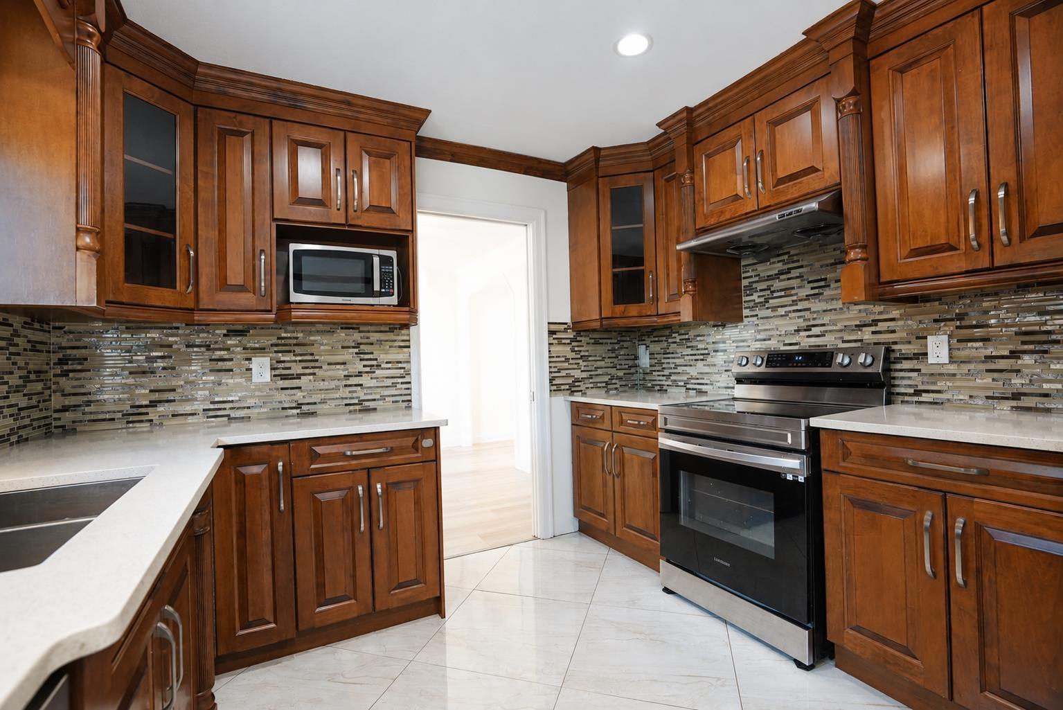 14241 91 Avenue, Surrey, British Columbia V3V 7Y1 - Photo 11 - R3156845