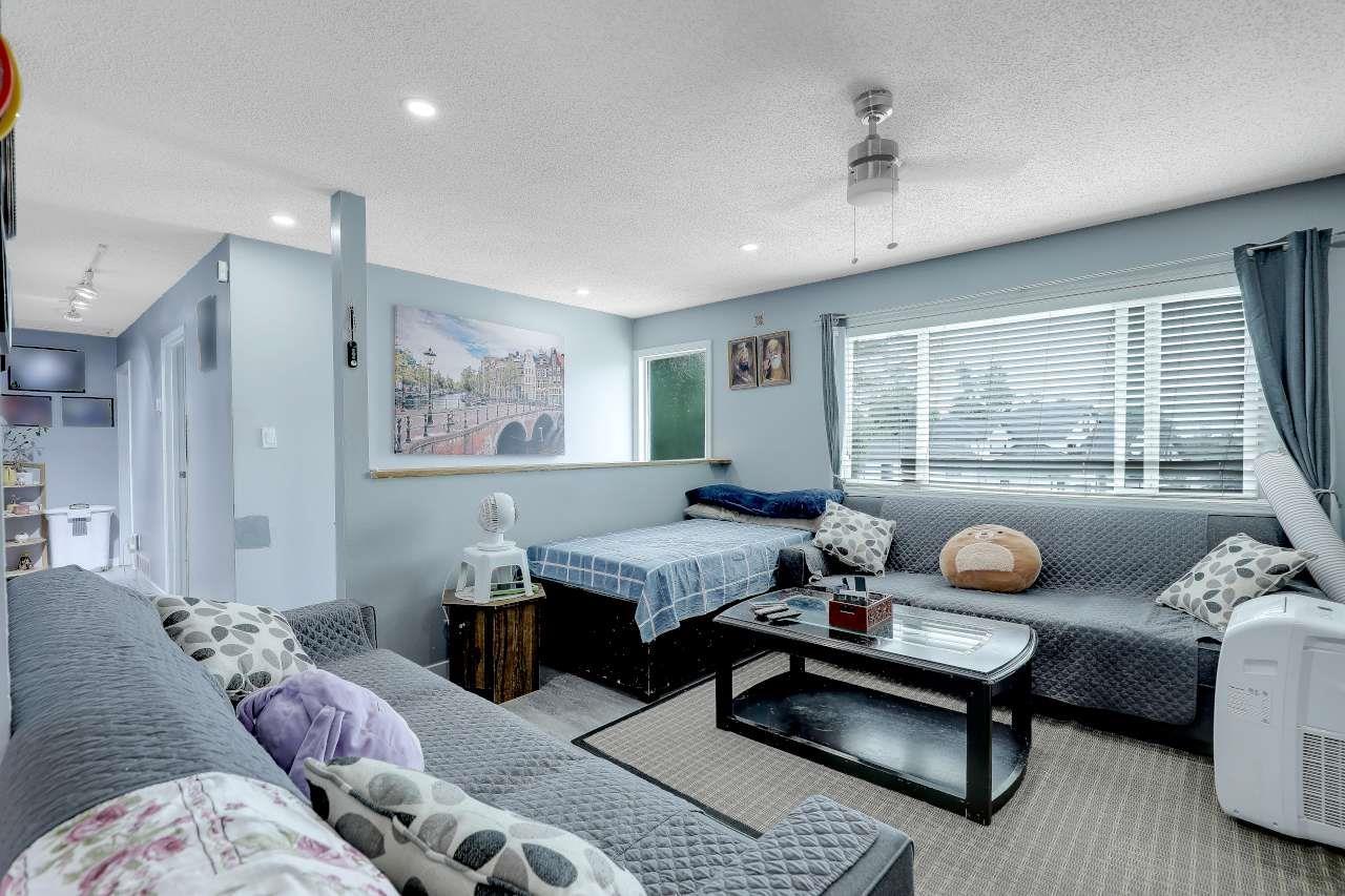 15033 Ashby Place, Surrey, British Columbia  V3S 5G2 - Photo 2 - R3156933