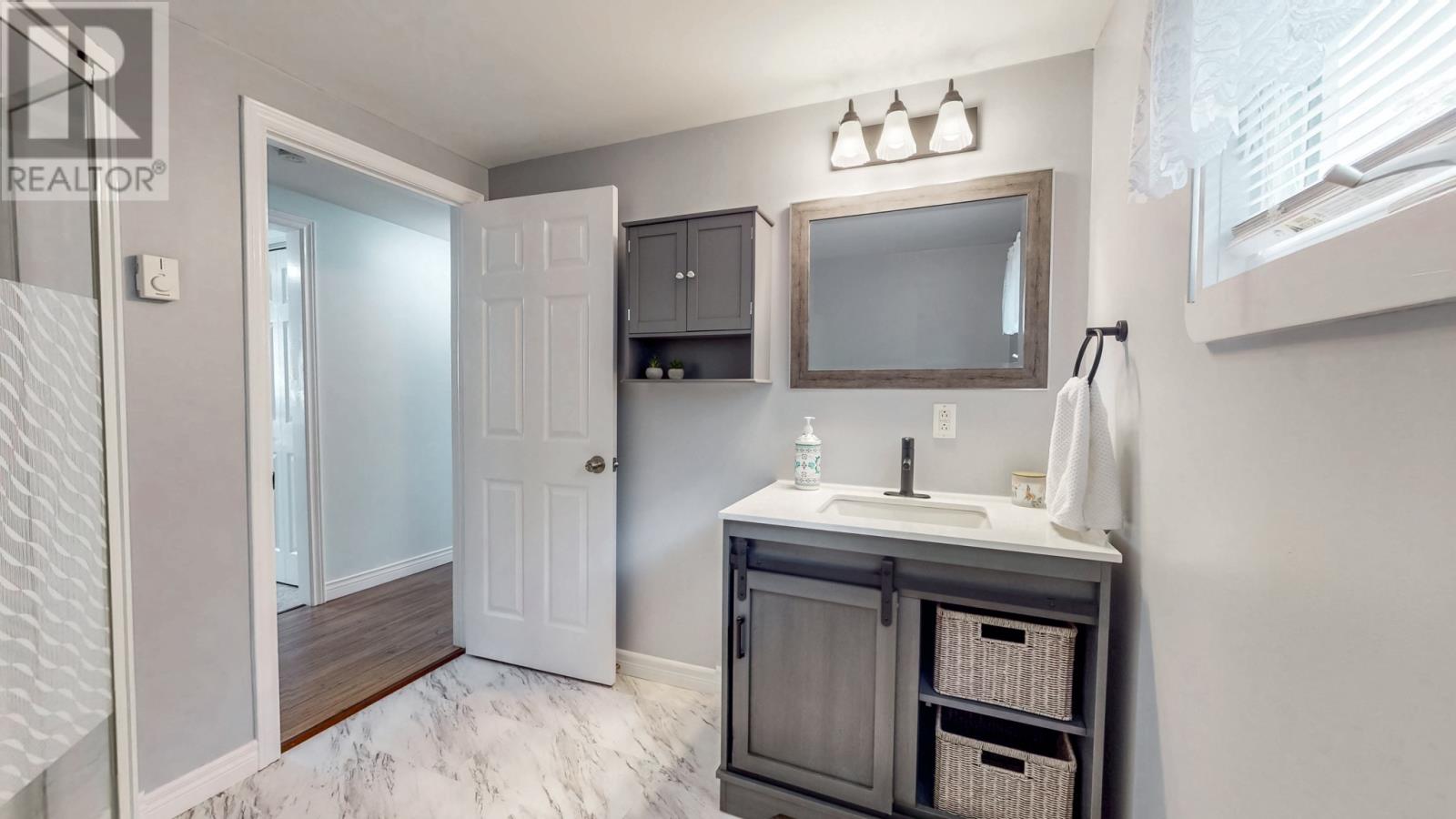 186 Broad Lake Road, Bellevue — photo 18