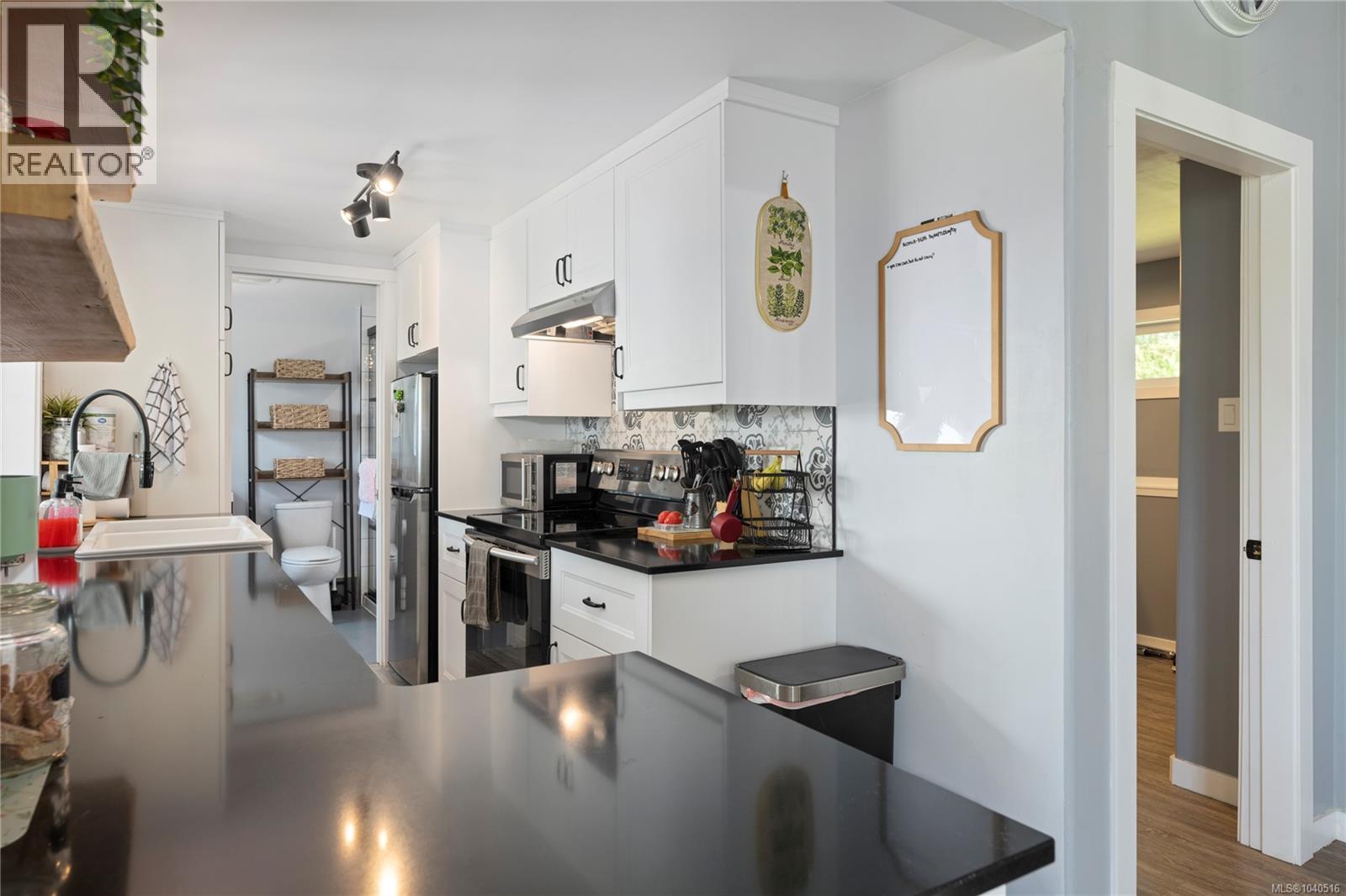 5763 Island Hwy S, Union Bay, British Columbia V0R 3B0 - Photo 48 - 1040516