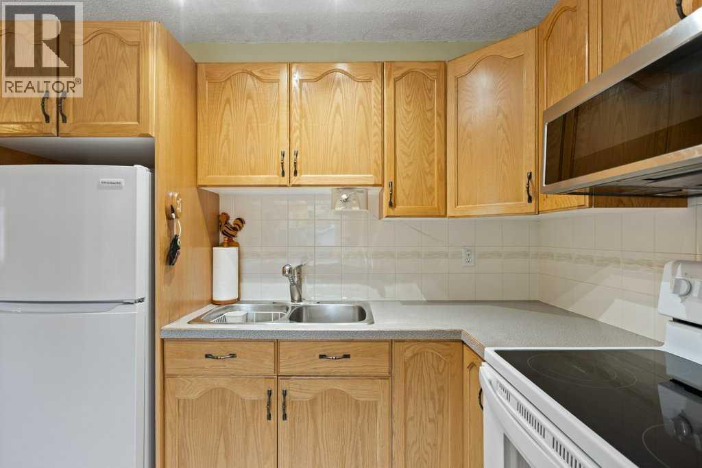 88 Faldale Close NE, Calgary, Alberta  T3J 1V9 - Photo 10 - A2327135