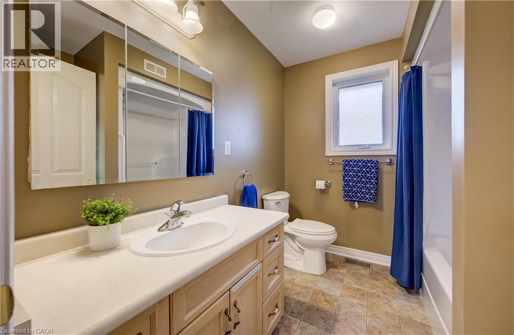 910 Walton Avenue N, Listowel, Ontario  N4W 3R9 - Photo 27 - 40856850