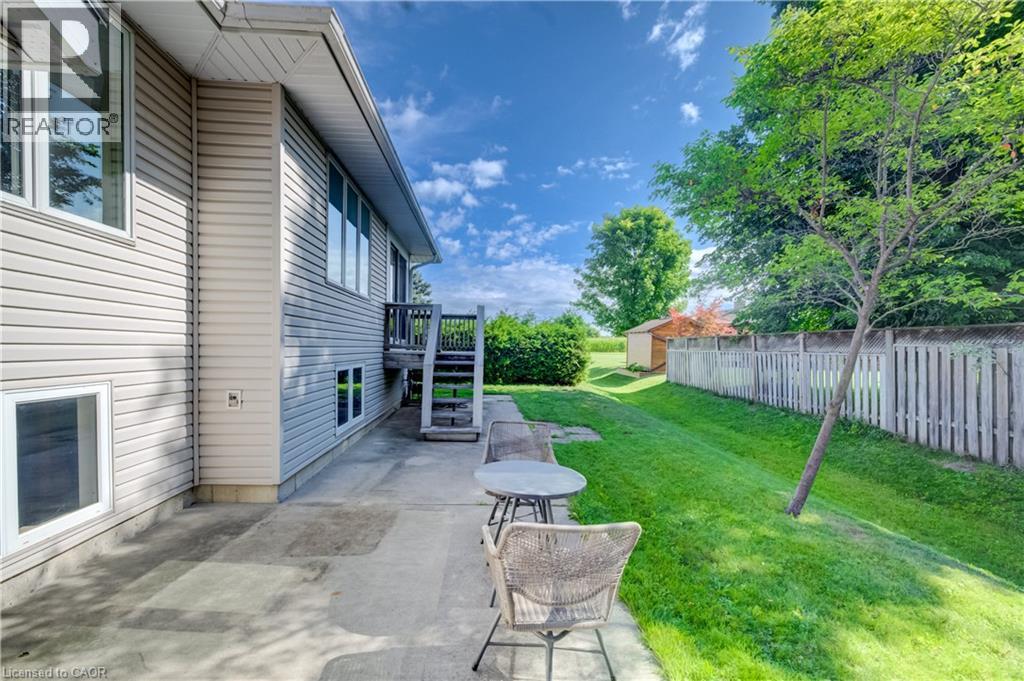910 Walton Avenue N, Listowel, Ontario  N4W 3R9 - Photo 46 - 40856850