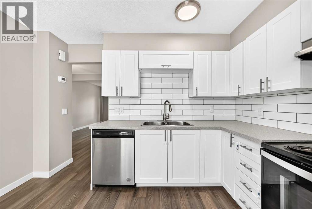 96 Erin Woods Boulevard SE, Calgary, Alberta  t2b 2r1 - Photo 7 - A2331671