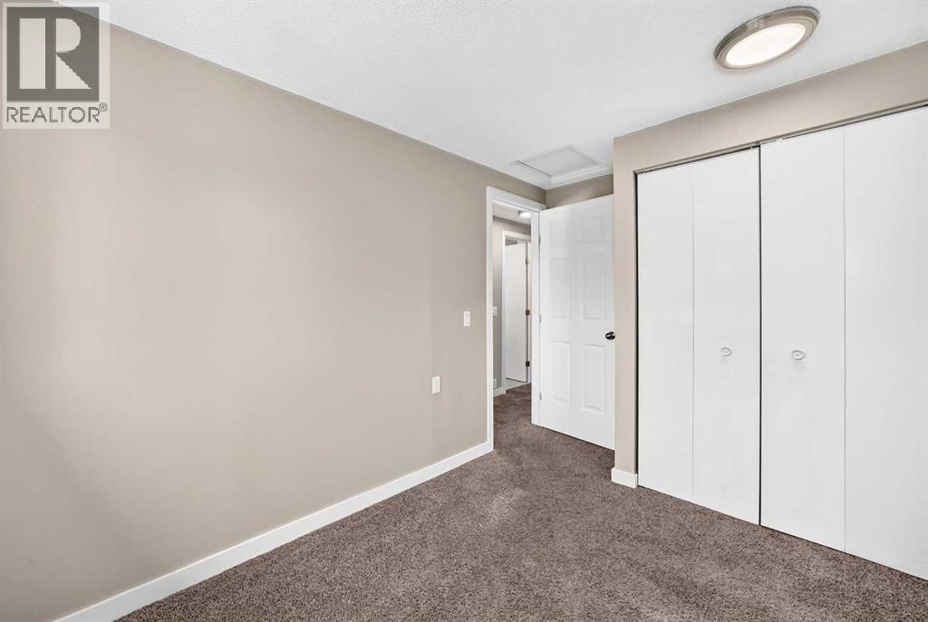 96 Erin Woods Boulevard SE, Calgary, Alberta  t2b 2r1 - Photo 19 - A2331671