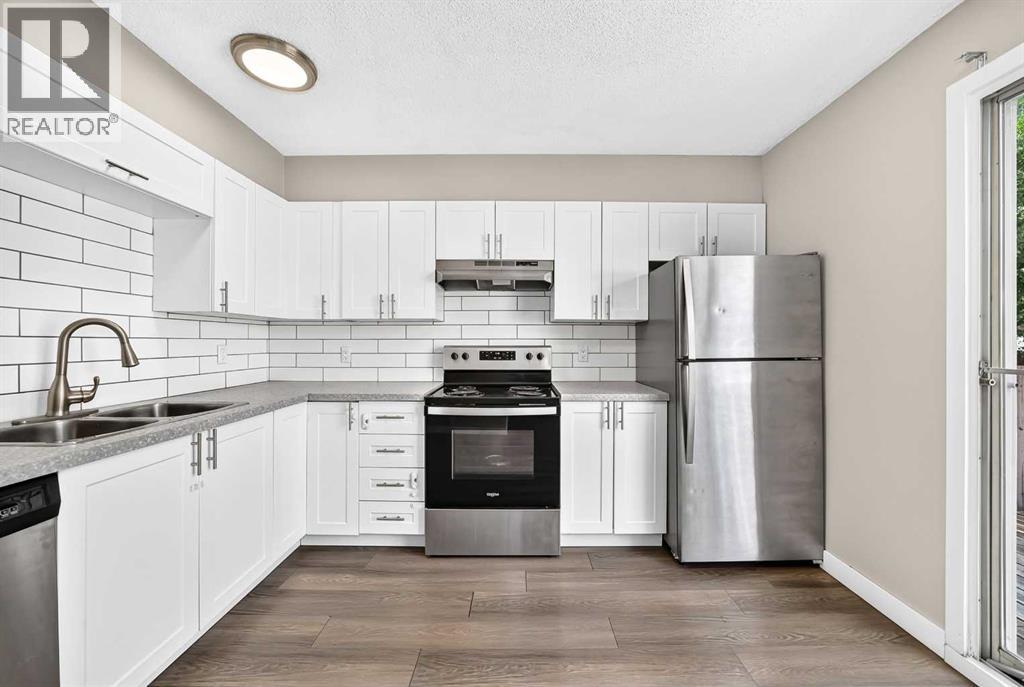 96 Erin Woods Boulevard SE, Calgary, Alberta  t2b 2r1 - Photo 4 - A2331671