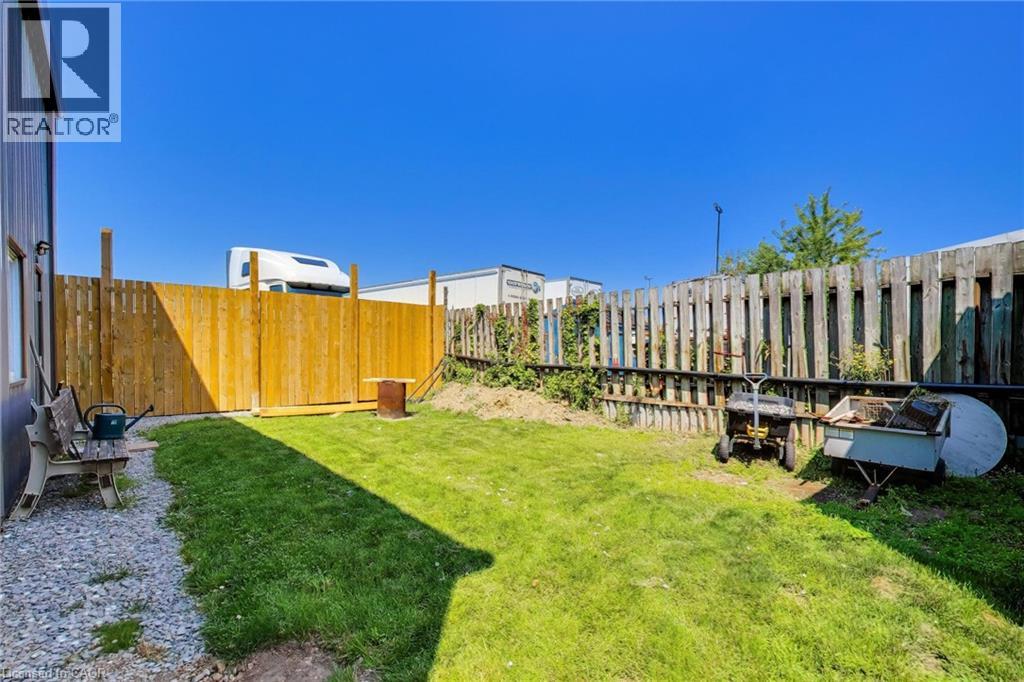 327 Dewitt Road, Stoney Creek, Ontario  L8E 2T1 - Photo 31 - 40856932