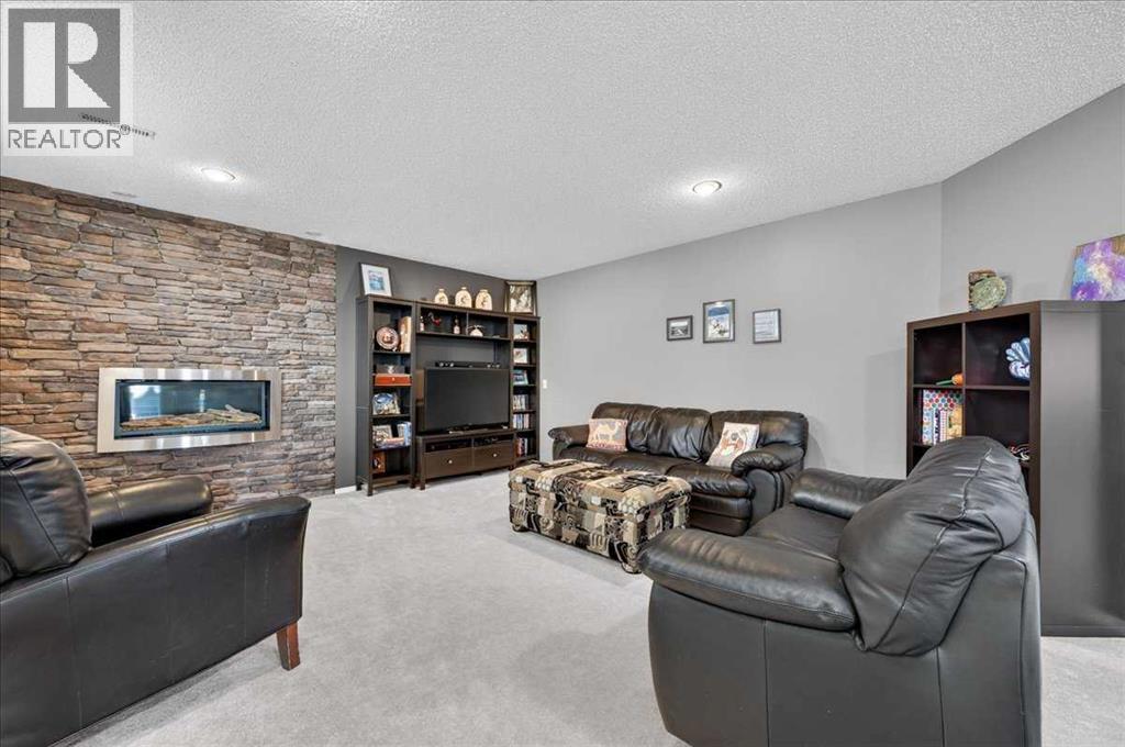 212 Cresthaven Place SW, Calgary, Alberta  T3B 5W4 - Photo 29 - A2337136