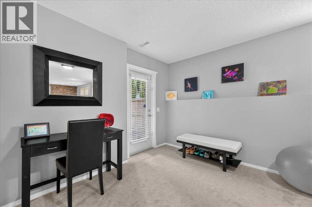 212 Cresthaven Place SW, Calgary, Alberta  T3B 5W4 - Photo 34 - A2337136